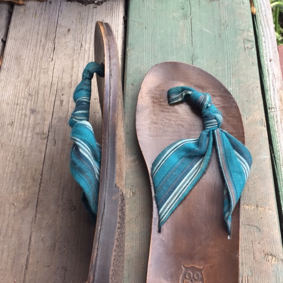 Flip flops - Picture 3 of 3